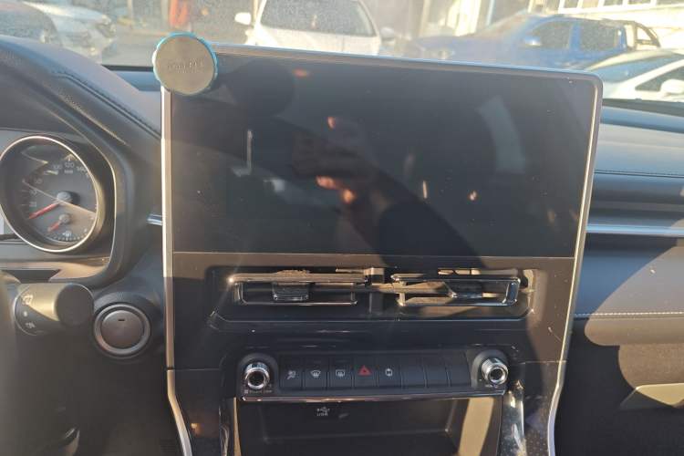 Used Haval M6 2021 PLUS 1.5T DCT Luxury Smart Connectivity Model