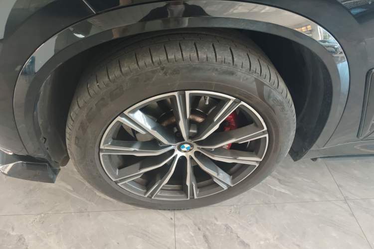 Used BMW X5 2022 Restyled xDrive 30Li Luxury Version M Sport Package