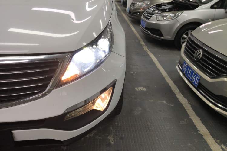 Used Kia Sportage R 2014 2.0L Automatic Two-Wheel Drive GLS Trim
