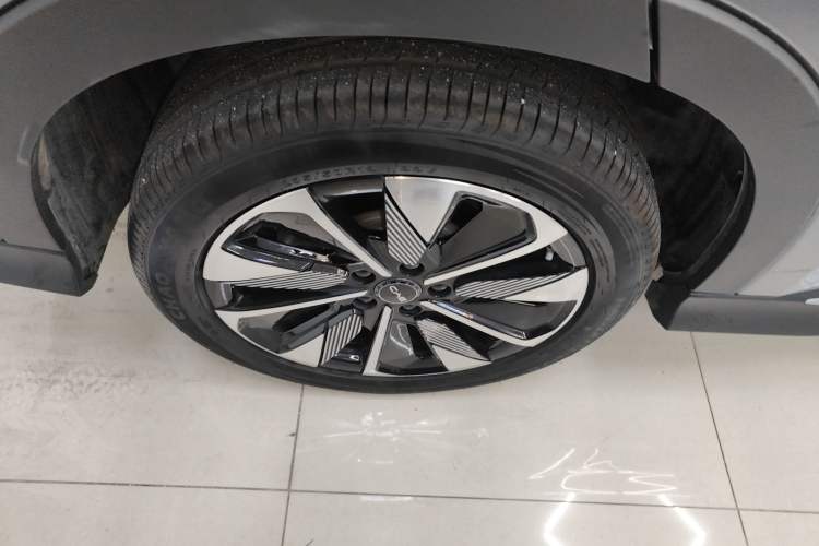 Used BYD Song PLUS New Energy 2025 DM-i Smart Drive 112KM Prestige Model
