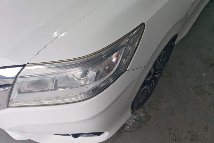 Used Honda Crider 2015 1.8L Automatic Ultra-Configured Limited Edition