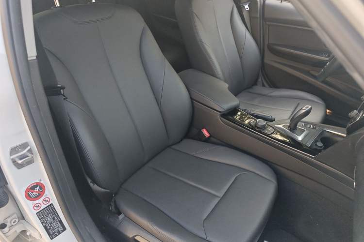 Used BMW 3 Series 2017 320Li Fashion Model
