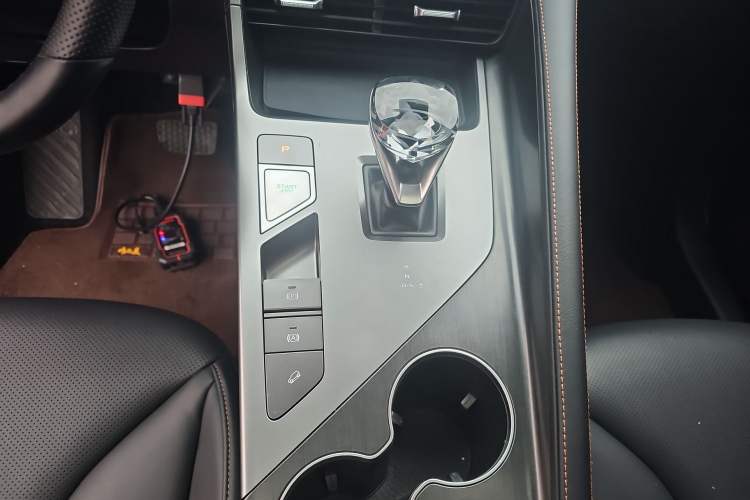 Used Roewe RX5 2023 1.5T Elite Edition
