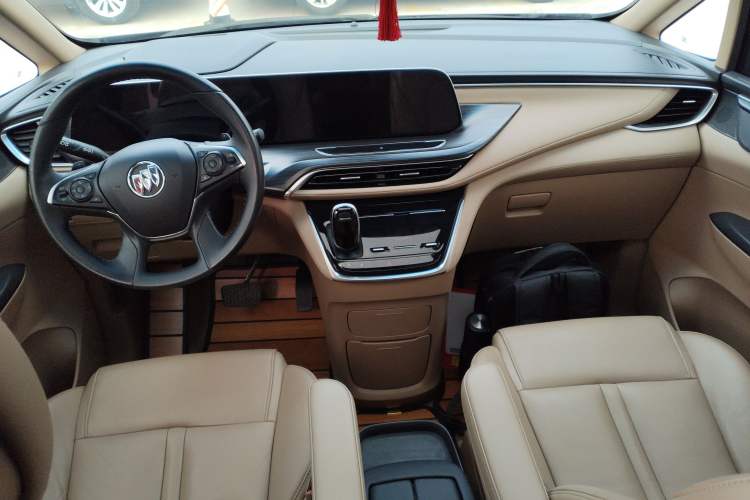 Used Buick GL8 2020 ES Land Cruiser 653T Luxury Edition
