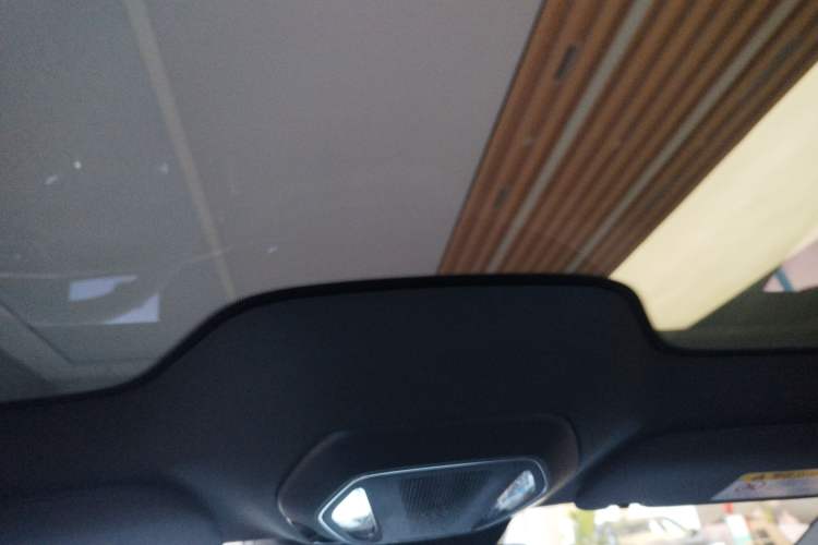 Used Hongqi EH7 2025 600 Smart Selection Edition
