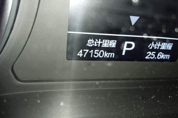 Used SOL X8 2021 300T DCT Leading Smart Connectivity Version 6 Seats
