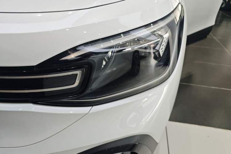 Used Volkswagen ID.6 CROZZ 2022 Long-Range Lite PRO Edition