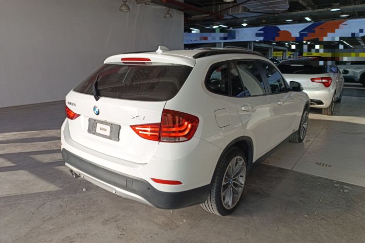 Used BMW X1 2015 sDrive18i Leading Edition
