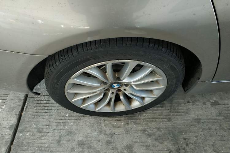 Used BMW 5 Series 2014 525Li Luxury Design Package