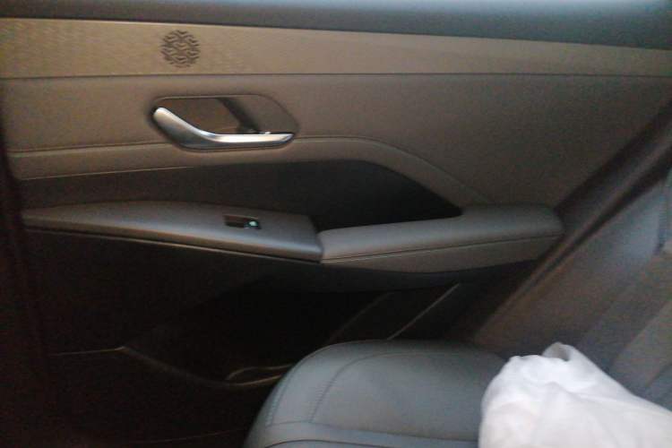 Used BYD Qin PLUS 2025 DM-i Smart Drive 55KM Leading Model