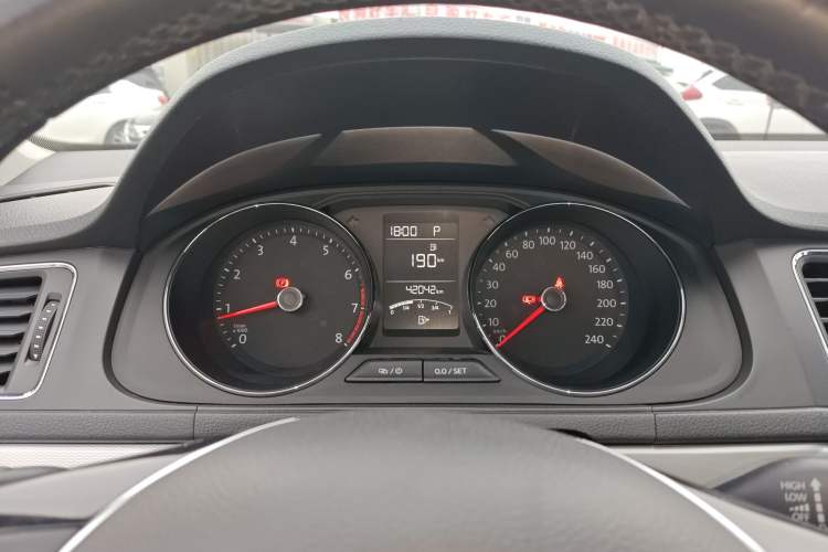 Used Volkswagen Gran Lavida 2017 230TSI DSG Comfort Edition