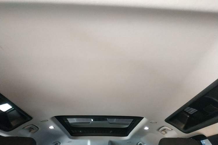 Used Land Rover Defender 2022 110 P400 Dark Edition