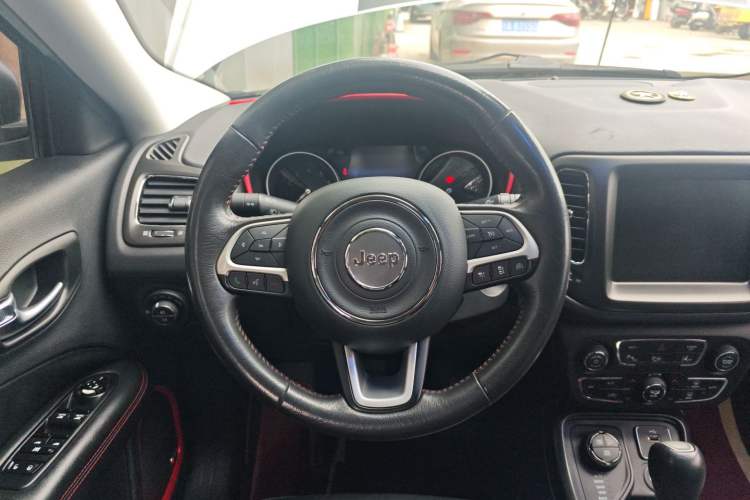 Used  Compass 2017 200TS Automatic High-Performance All-Wheel Drive Edition