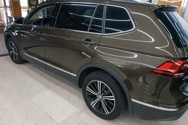 Used Volkswagen Tiguan L 2018 Revised Version 380TSI Automatic All-Wheel Drive Luxury Edition
