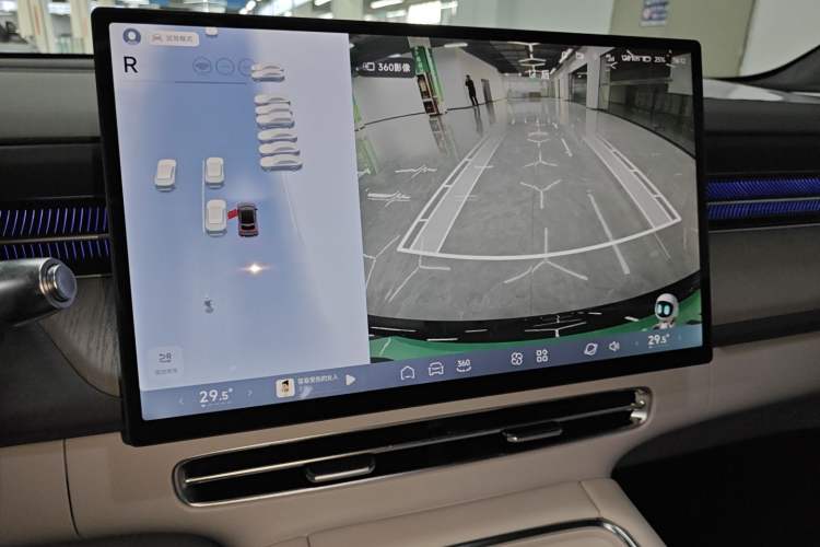 Used XPeng G6 2025 625 Long-Range Max Flagship Edition
