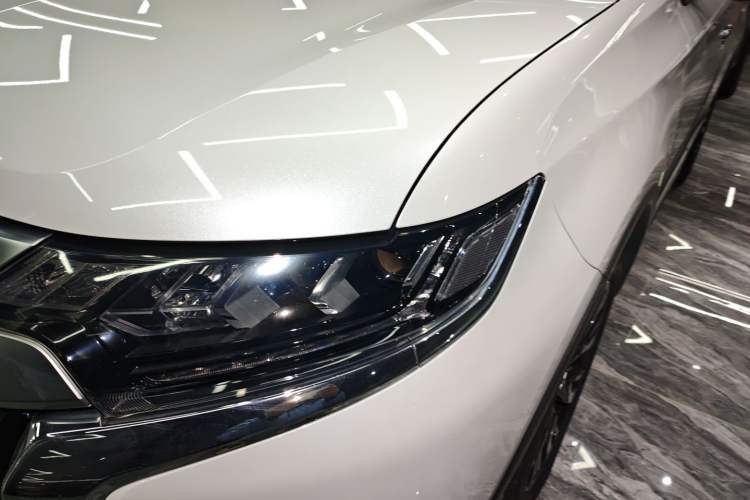 Used Mitsubishi Outlander 2021 2.4L 4x4 Comfort Edition 5 Seats
