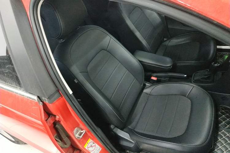 Used Skoda Rapid Spaceback 2016 1.6L Automatic Chuanxing Edition
