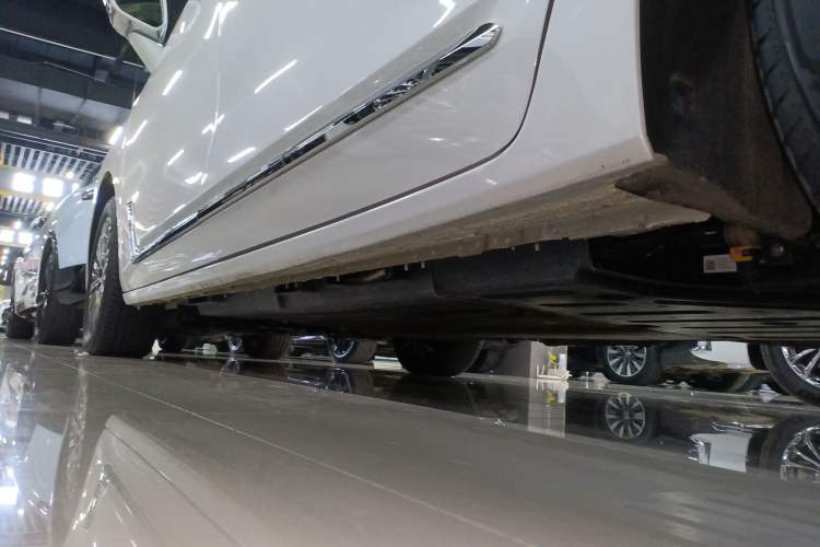 Used Buick GL8 New Energy 2024 Lu Zun Luxury Edition 6-Seater
