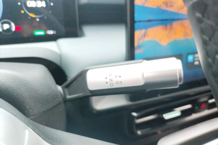 Used AION Y 2023 Younger
