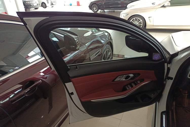 Used BMW 3 Series 2022 325Li M Sport Package
