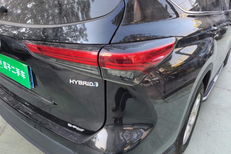 Used Toyota Highlander 2022 Dual-Engine 2.5L 4x4 Elite Edition 7-Seater