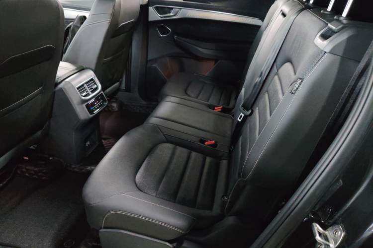 Used Volkswagen Talagon 2022 380TSI All-Wheel-Drive Luxury Prestige Pro 7-Seater
