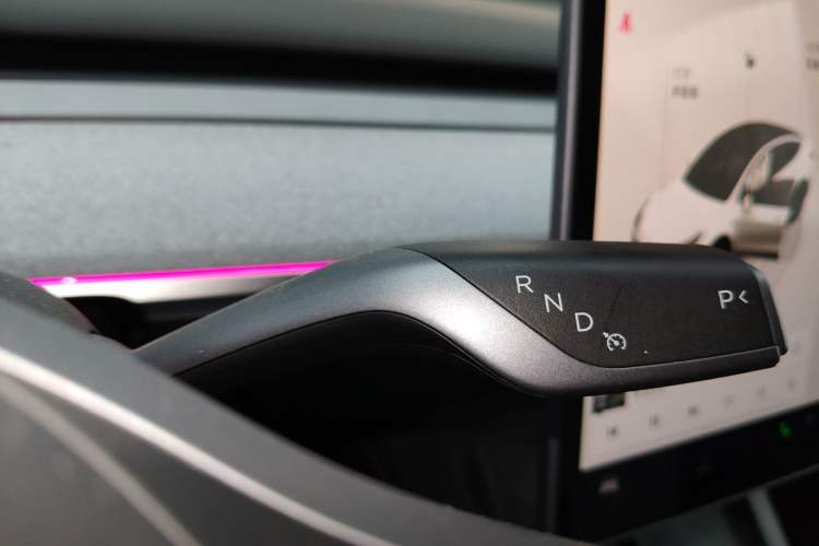 Used Tesla Model Y 2024 Rear-Wheel-Drive Version