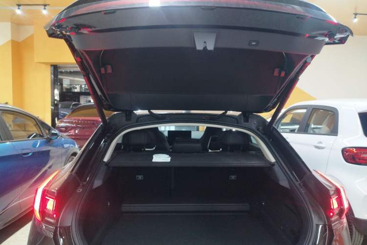 Used Zeekr 001 2022 Long-Range Dual-Motor WE Edition