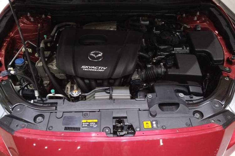 Used Mazda Mazda 3 Axela 2014 Sedan 1.5L Automatic Luxury Model