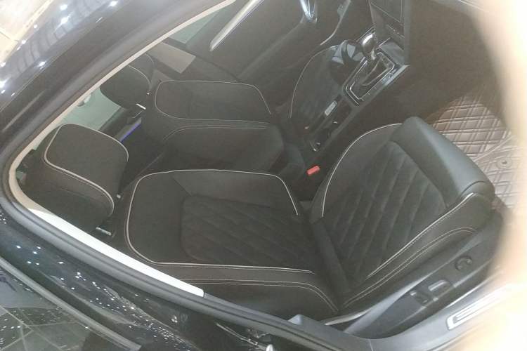 Used Volkswagen Magotan GTE Plug-in Hybrid 2022 GTE Luxury Model