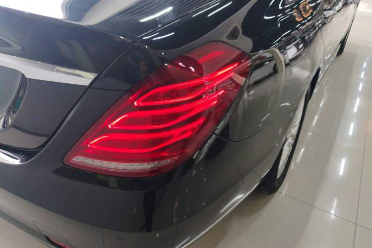 Used Mercedes-Benz S-Class 2014 S 320 L Business Model