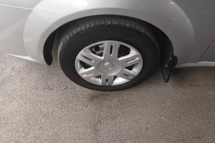 Used Buick Excelle 2013 1.5L Automatic Classic Model
