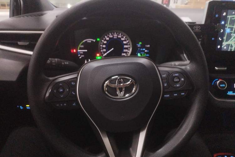 Used Toyota Levin 2022 Dual-Motor 1.8H E-CVT Sport Edition
