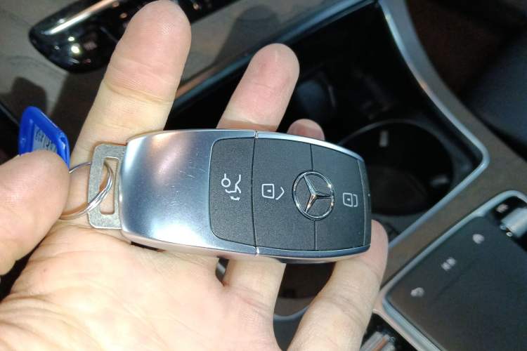 Used Mercedes-Benz GLC 2022 Second Facelift GLC 260 L 4MATIC Luxury Edition