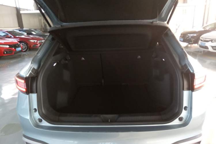 Used Volkswagen ID.4 X 2025 Smart Version Pure & Intelligent Enjoyment Edition