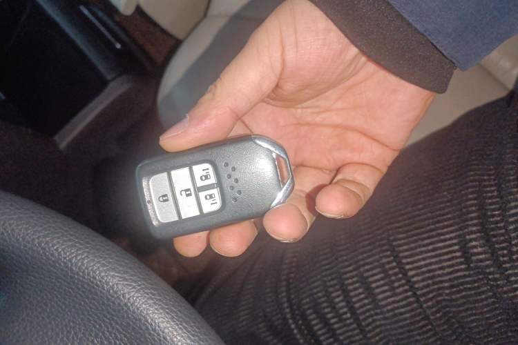 Used Honda Odyssey 2015 Revised 2.4L Luxury Edition
