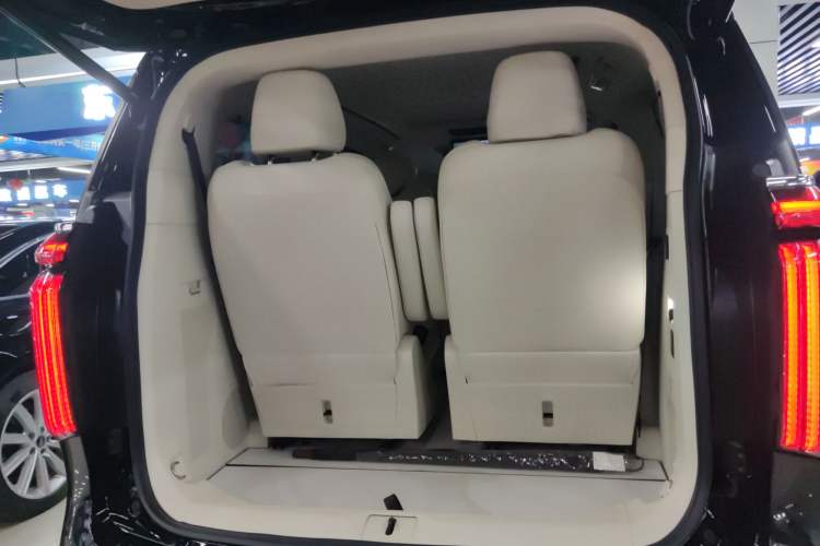 Used Wey Gaoshan 2025 Four-Wheel Drive Alpine 9
