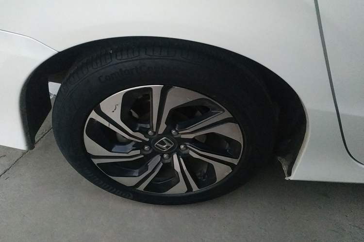 Used Honda Crider 2016 1.8L CVT Luxury Edition
