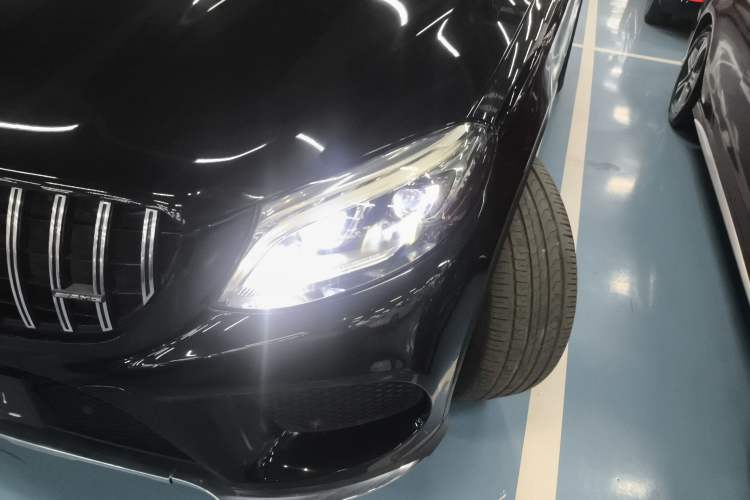 Used Mercedes-Benz GLE Coupe 2018 GLE 320 4MATIC Coupe SUV