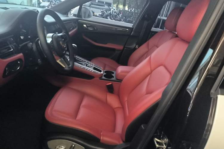 Used Porsche Macan 2018 Macan 2.0T