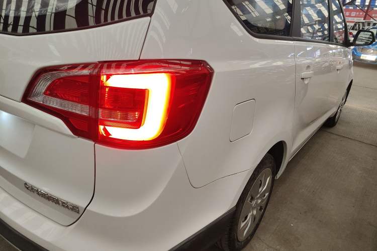 Used Baojun 730 2019 1.5L Manual Value Edition 7 Seats China VI Emission Standard
