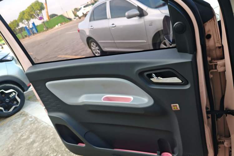 Used Wuling Hongguang MINIEV 2021 Macaron Premium Model – Lithium-NMC