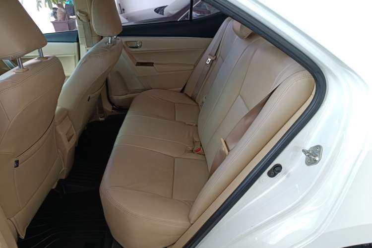 Used Toyota Corolla 2014 1.6L CVT GL
