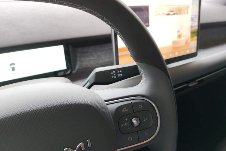 Used Dongfeng NAMMI 06 2025 401 Pro
