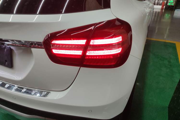 Used Mercedes-Benz GLA 2017 GLA 200 Fashion Model