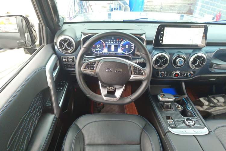 Used BAIC Off-Road BJ40 2023 2.0D Automatic Four-Wheel Drive Blade Hero Edition Adventurer Type
