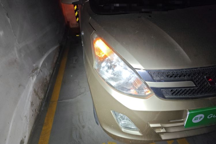 Used Wuling Rongguang V 2016 1.5L Standard Version
