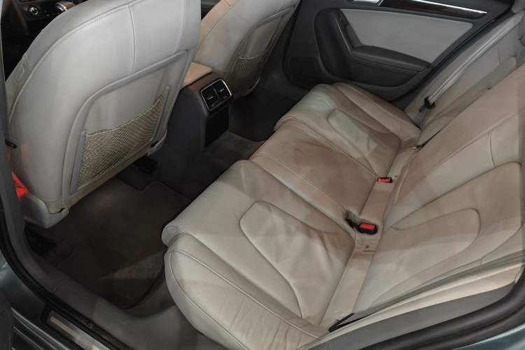 Used Audi A4L 2015 35 TFSI Automatic Comfort Model
