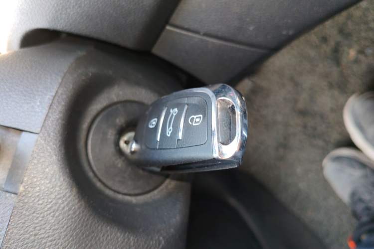 Used Dongfeng Aeolus AX3 2016 1.5L Manual Shangkue Model