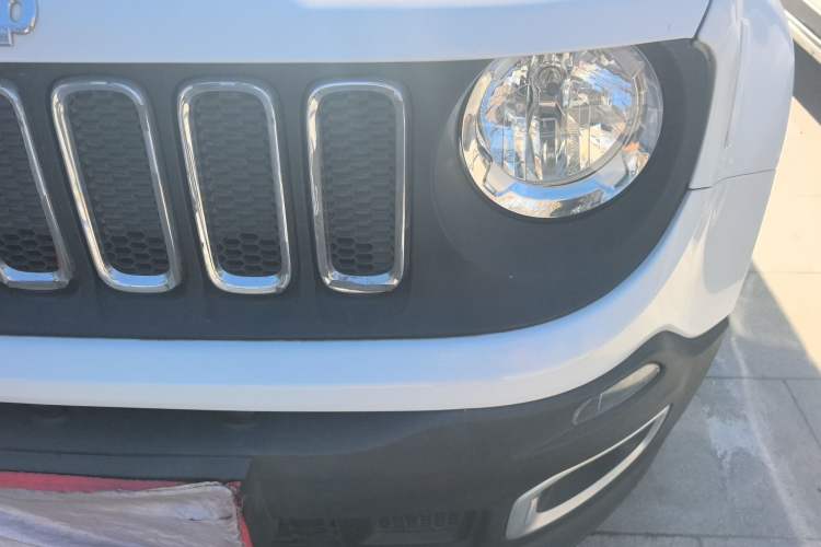 Used  Renegade 2017 180T Automatic Jingneng Edition
